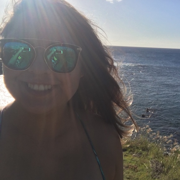 Meet your Posher, Chenoa - Picture 1 of 1